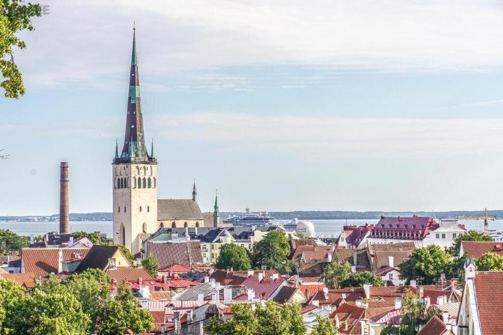 Old Town Apartment, Uus 28