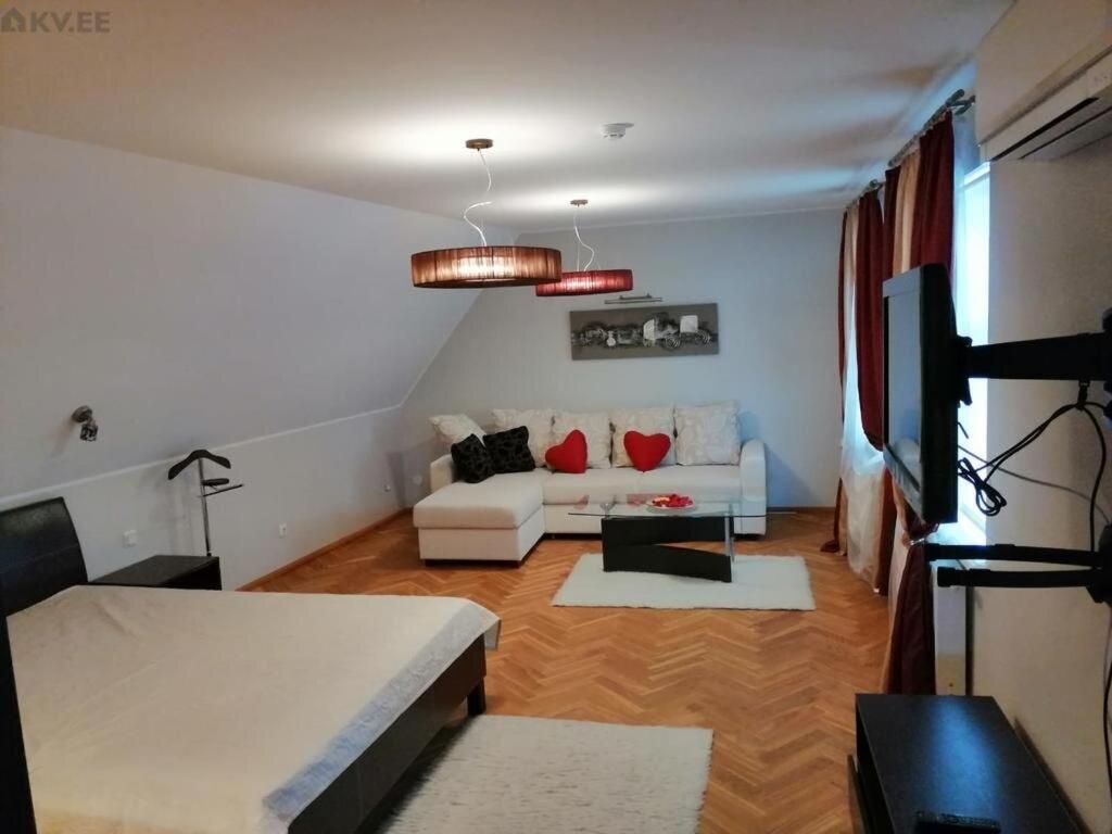 Old Town Apartment, Uus 28 Leilighet