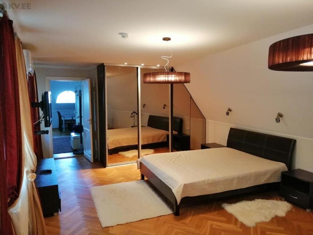 Leilighet Old Town Apartment, Uus 28